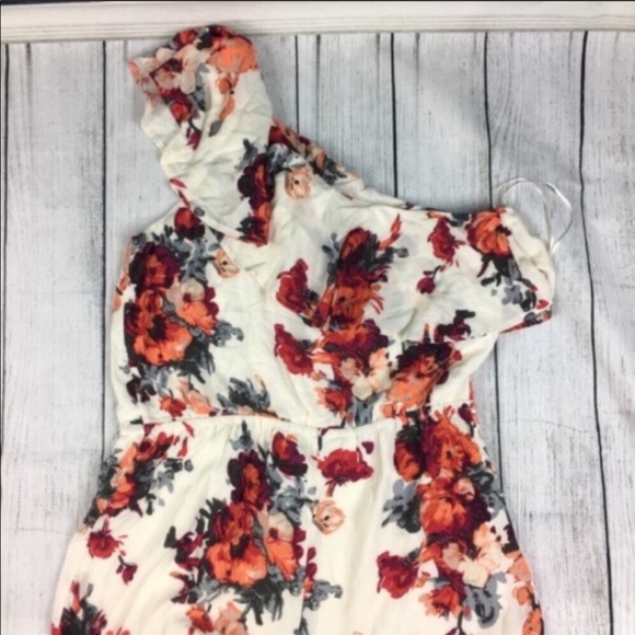 One shoulder floral print romper - Picture 6 of 7